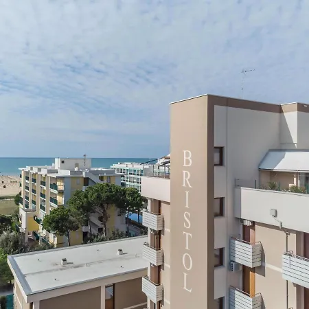 Apartament Condominio Bristol 501 *