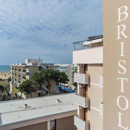 Apartament Condominio Bristol 501 *